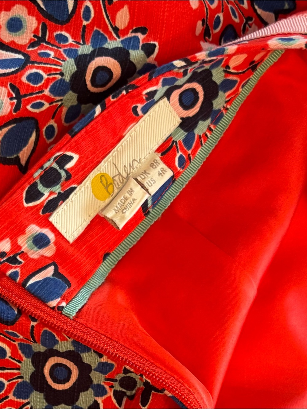 Boden Red Floral Pencil Skirt | Retro Print | Structured Cotton | Size S